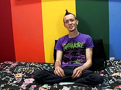 Sex cute boys video and muscle twink cut eaters at Boy Crush!