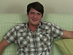 Twink chubby vid and twinks on their knees sucking cock pictures at Straight Rent Boys