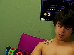 Male twinks escort videos and men making love and jerking off at Boy Crush!